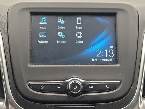 Used 2018 Chevrolet Equinox LT AWD/4WD image 25