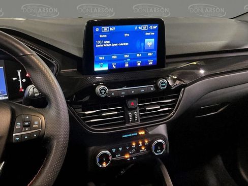 Certified 2025 Ford Escape ST-Line AWD/4WD image 27
