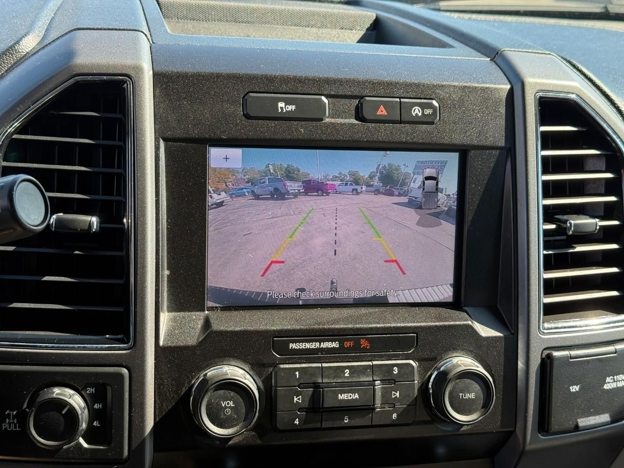 Used 2020 Ford F150 XLT w/ Equipment Group 302A Luxury AWD/4WD image 22