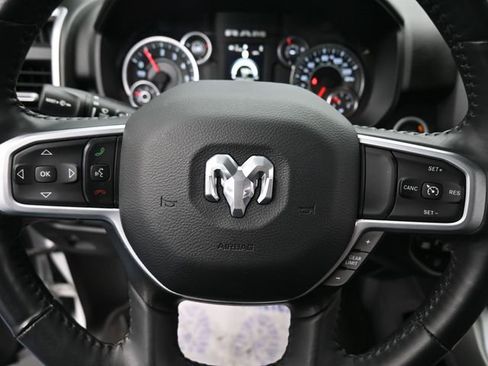 Used 2023 RAM 1500 Big Horn AWD/4WD image 14