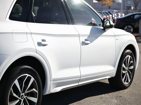 Used 2025 Audi Q5 2.0T Premium Plus w/ Premium Plus Package image 8