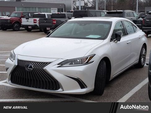 Used 2020 Lexus ES 300h w/ Premium Package image 1