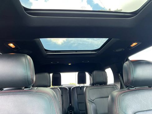 Used 2016 Ford Explorer Sport w/ Equipment Group 401A AWD/4WD image 19