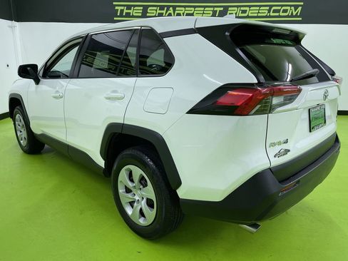 Used 2024 Toyota RAV4 LE image 7