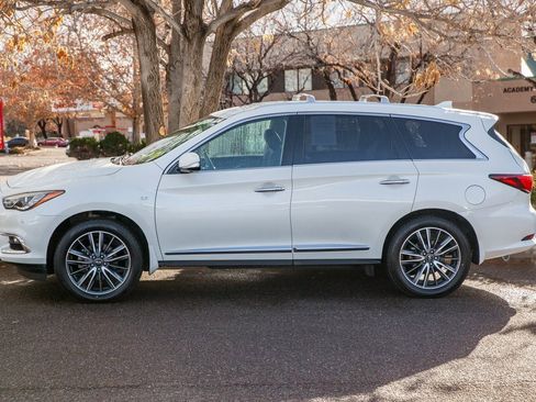 Used 2019 INFINITI QX60 Luxe w/ Sensory Package image 8