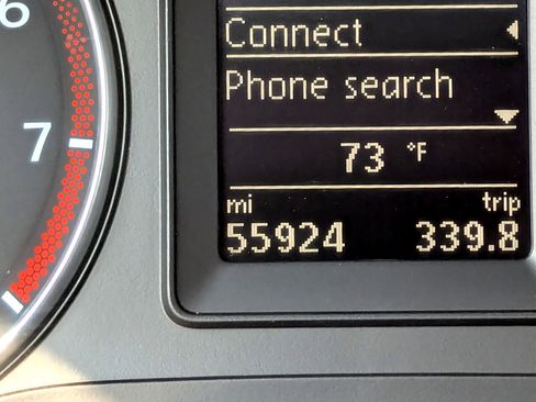 Used 2014 Volkswagen Eos image 22