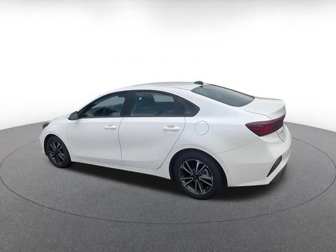 Used 2024 Kia Forte LXS FWD image 10