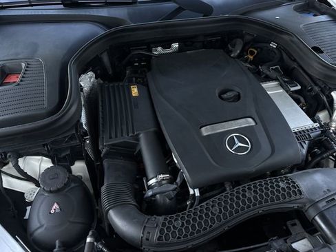 Used 2019 Mercedes-Benz GLC 300 image 30