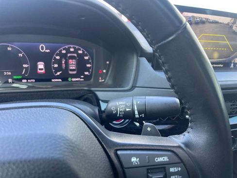 Used 2025 Honda Accord Sport image 17