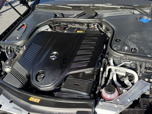 Used 2023 Mercedes-Benz E 450 Coupe image 5