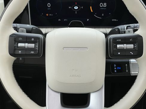 Used 2025 Hyundai Santa Fe Calligraphy image 36