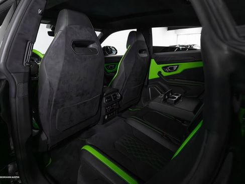 Used 2024 Lamborghini Urus S image 38