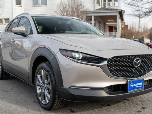 Used 2023 MAZDA CX-30 AWD 2.5 S w/ Select Package image 4