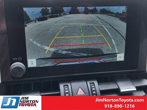Used 2025 Toyota RAV4 XLE Premium FWD image 19