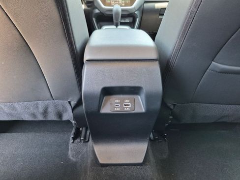 Used 2024 Subaru Crosstrek 2.0i Premium w/ Crosstrek Mirror Package AWD/4WD image 14