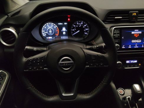 Used 2020 Nissan Versa SR FWD image 22
