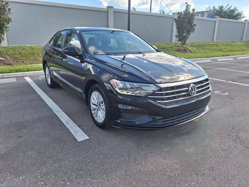 Used 2019 Volkswagen Jetta S FWD image 4