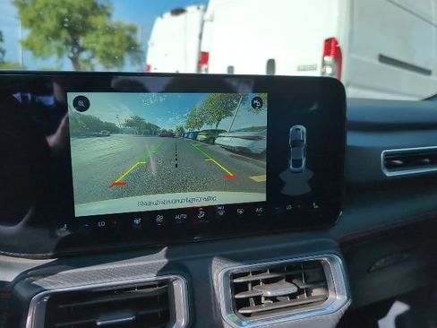 Used 2024 Ford Mustang GT Premium image 19