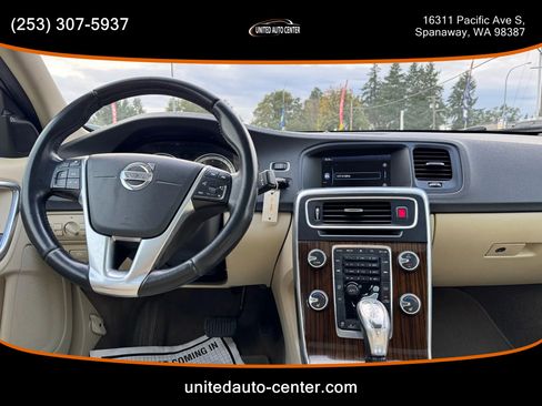 Used 2013 Volvo S60 T5 Premier Plus image 11