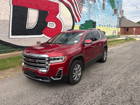 Used 2021 GMC Acadia SLT w/ LPO, Floor Liner Package FWD image 2