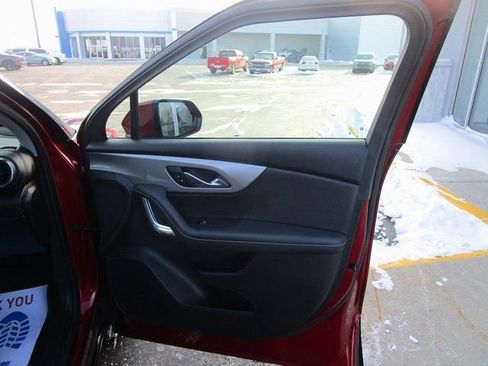 Certified 2023 Chevrolet Blazer LT w/ Convenience Package image 25