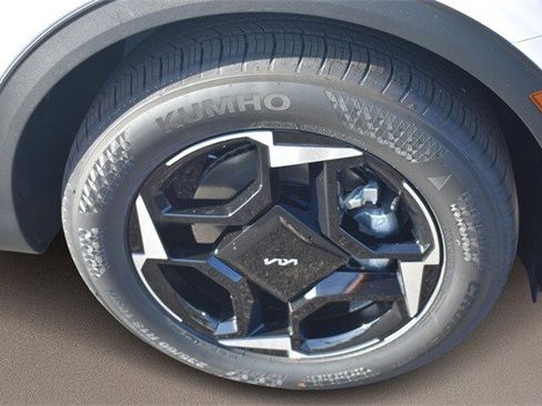 New 2026 Kia Sportage EX image 11