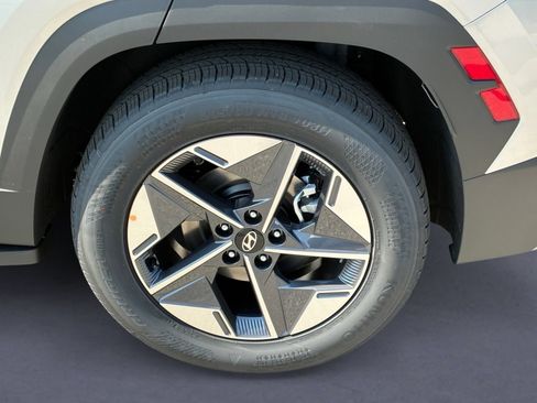 New 2026 Hyundai Tucson SEL FWD image 9