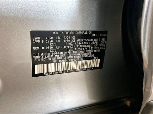 Used 2025 Subaru Outback Premium AWD/4WD image 35