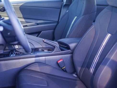 New 2026 Hyundai Elantra Sport image 22