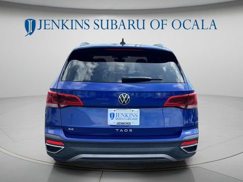 Used 2022 Volkswagen Taos SE w/ IQ.Drive SE Package FWD image 4