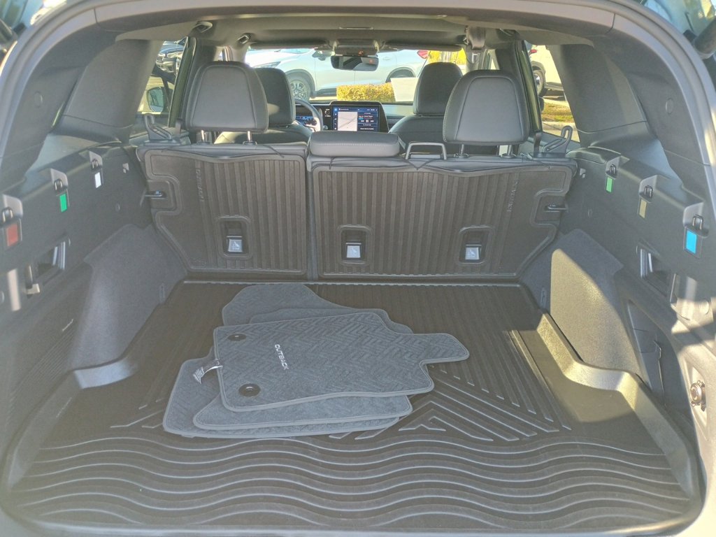 Certified 2026 Subaru Outback Limited AWD/4WD image 18