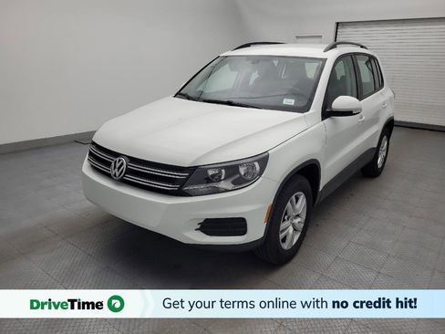 Used 2016 Volkswagen Tiguan S image 1