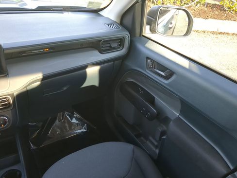 Used 2023 Ford Maverick XL w/ Equipment Group 100A Standard image 17