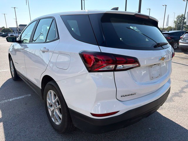 Used 2023 Chevrolet Equinox LS FWD image 5
