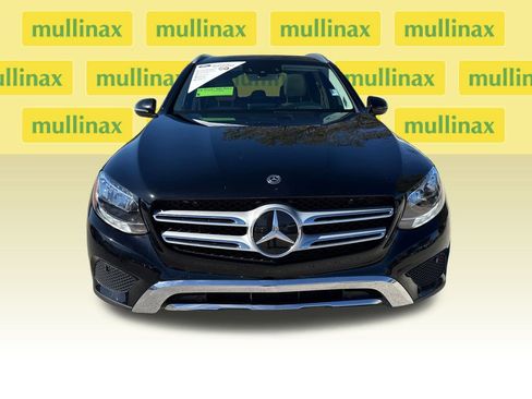 Used 2018 Mercedes-Benz GLC 300 4MATIC image 9
