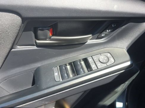 Used 2026 Toyota C-HR AWD/4WD image 16
