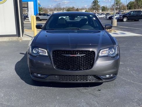 Used 2023 Chrysler 300 S image 6