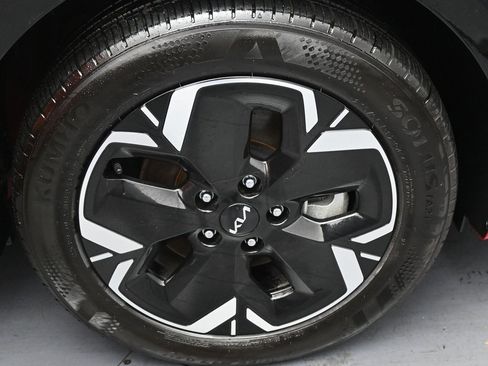 Used 2023 Kia Niro Wind w/ Wind Preserve Package image 38