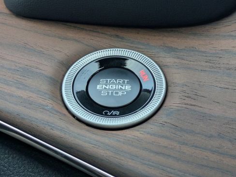 New 2025 Jeep Grand Cherokee L Summit image 25