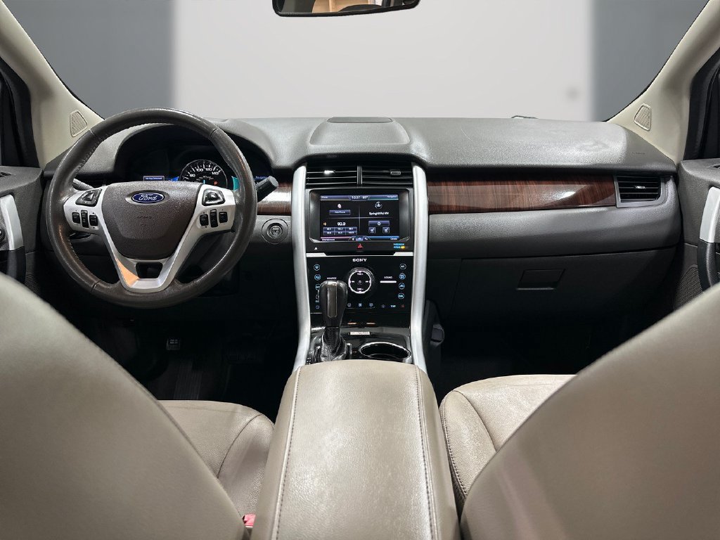 Used 2014 Ford Edge Limited w/ Equipment Group 302A FWD image 18