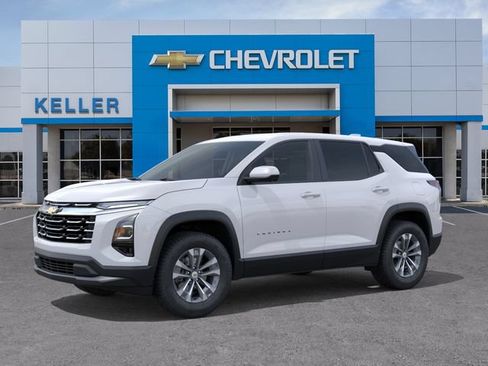 New 2026 Chevrolet Equinox LT w/ Convenience Package II FWD image 2