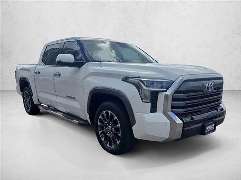Used 2022 Toyota Tundra Limited image 3
