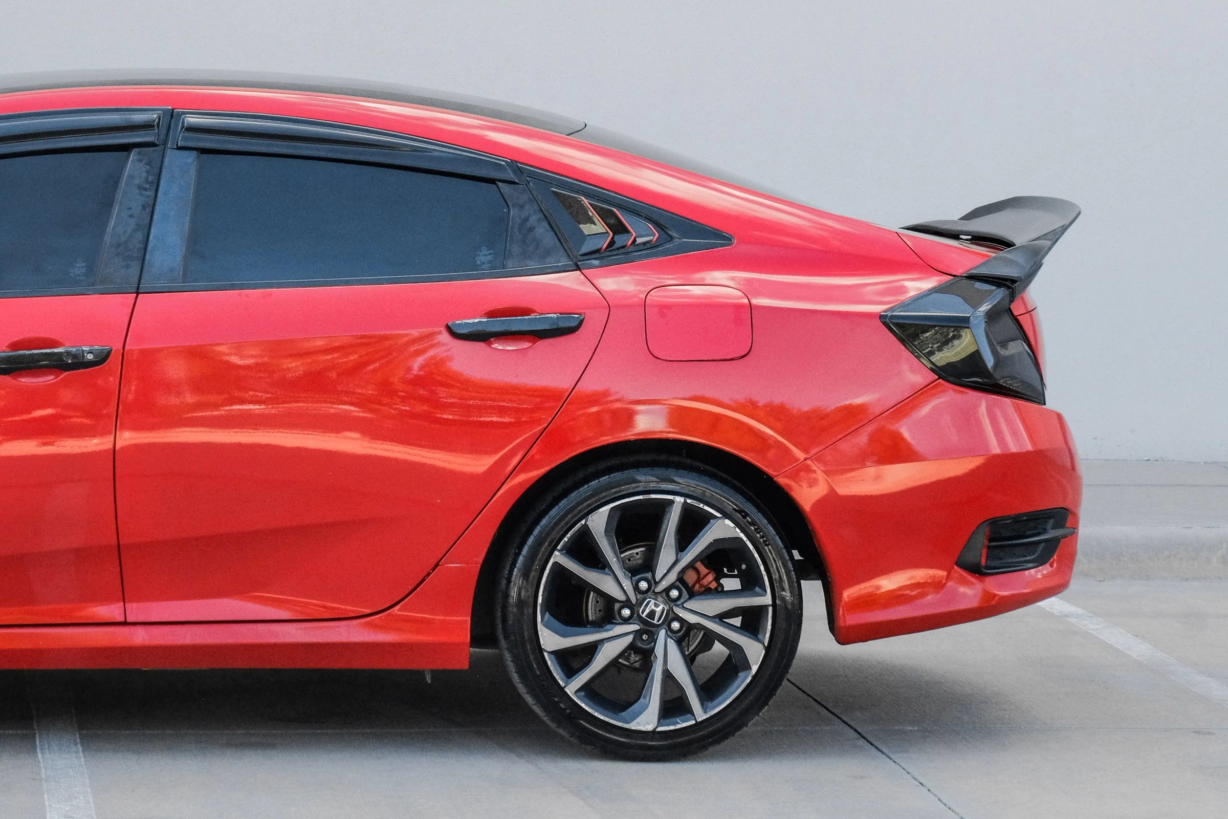 Used 2019 Honda Civic Sport image 18