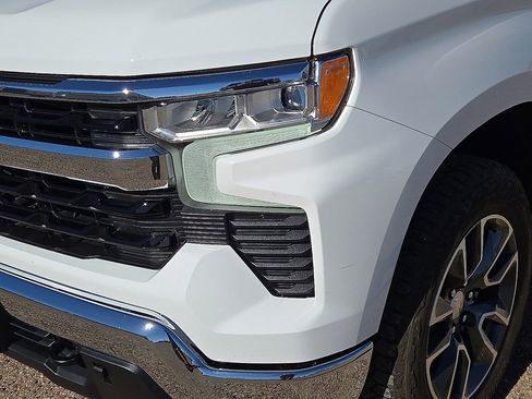 Used 2023 Chevrolet Silverado 1500 LT w/ Texas Edition Plus image 9