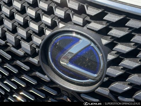 Used 2022 Lexus RX 450hL Luxury w/ Cold Area Package (CT) image 7