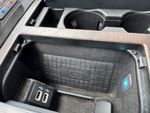 Used 2018 Lincoln Navigator Reserve w/ Technology Package image 31