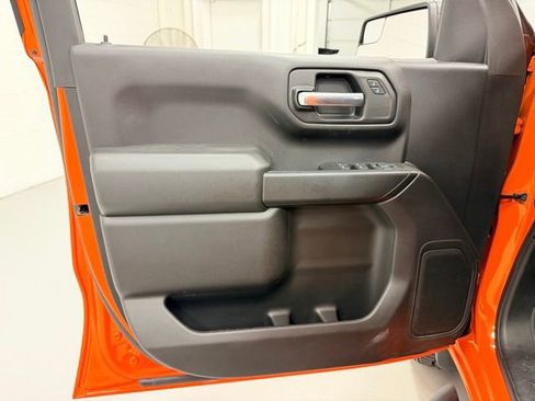 Certified 2021 Chevrolet Silverado 1500 Custom Trail Boss w/ LPO, Dark Essentials Package AWD/4WD image 20