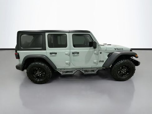 Used 2024 Jeep Wrangler Unlimited Sport AWD/4WD image 8