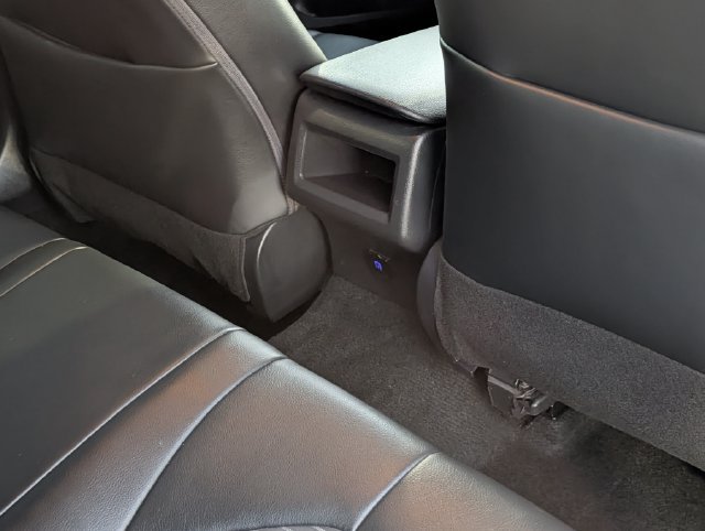 Used 2023 Toyota Camry SE FWD image 28