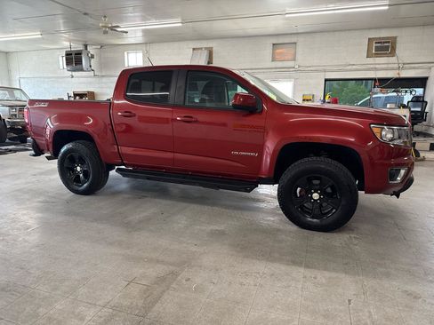 Used 2016 Chevrolet Colorado Z71 AWD/4WD image 5